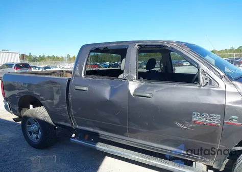 2014 Ram 2500 Tradesman из США, поврежденный, VIN 3C6UR5CL9EG266850